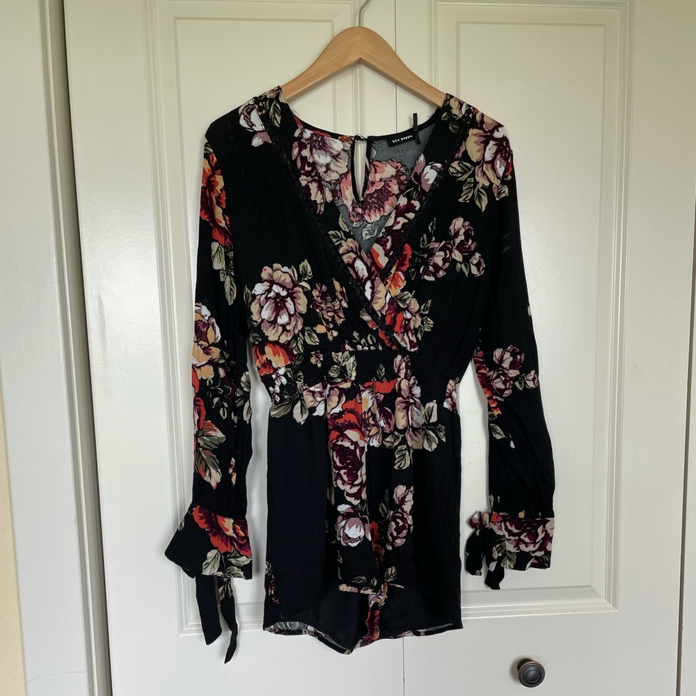 Long Sleeve Shorts Romper Size S